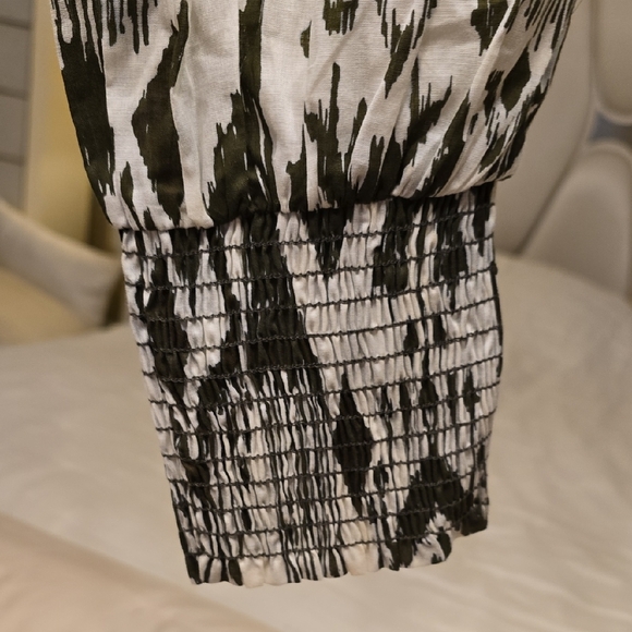 Misa Los Angeles Military Green and White Abstract Joggers - Picture 5 of 16